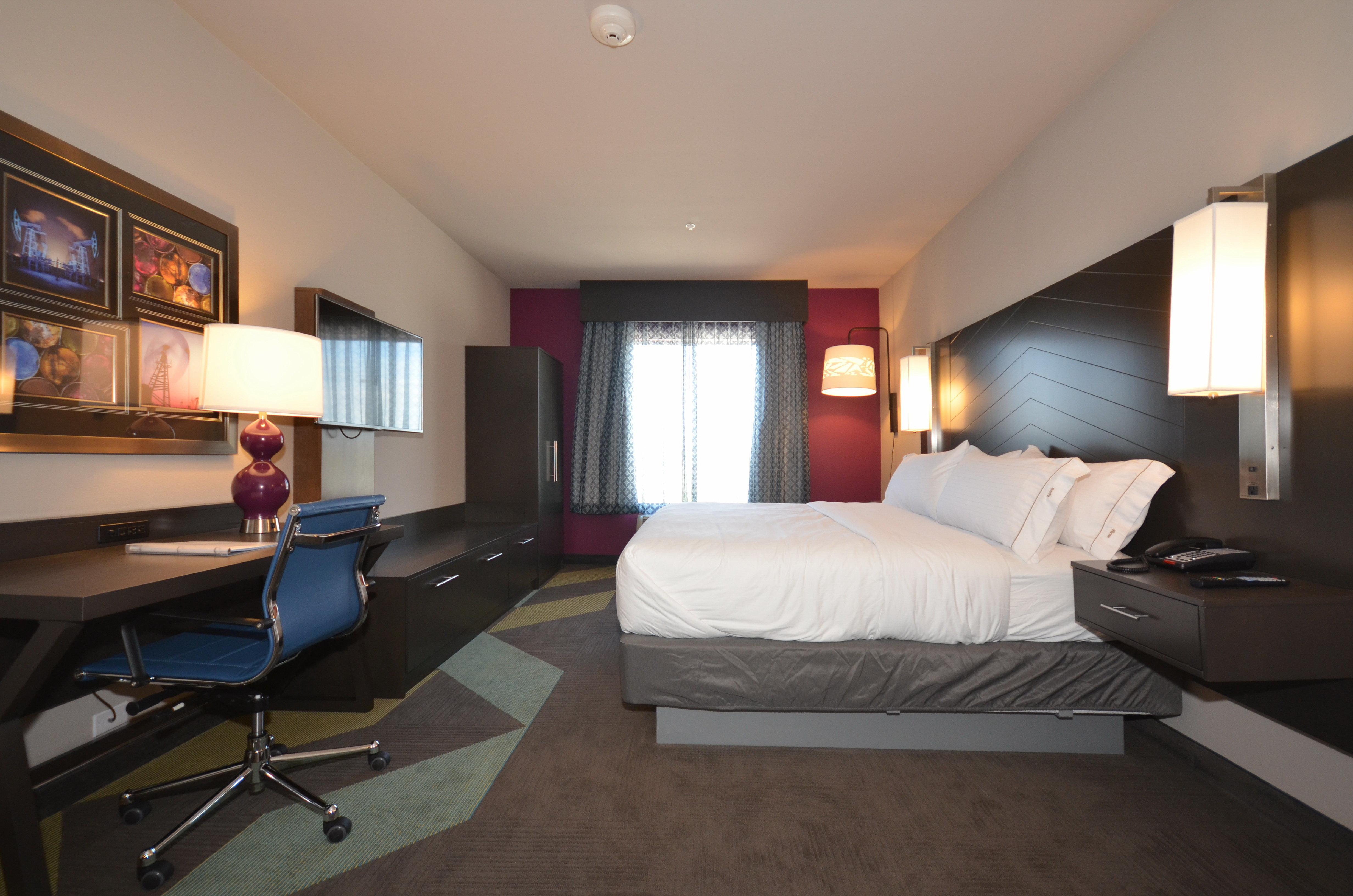 Hotel Express & Mid - Arpt Area By Ihg