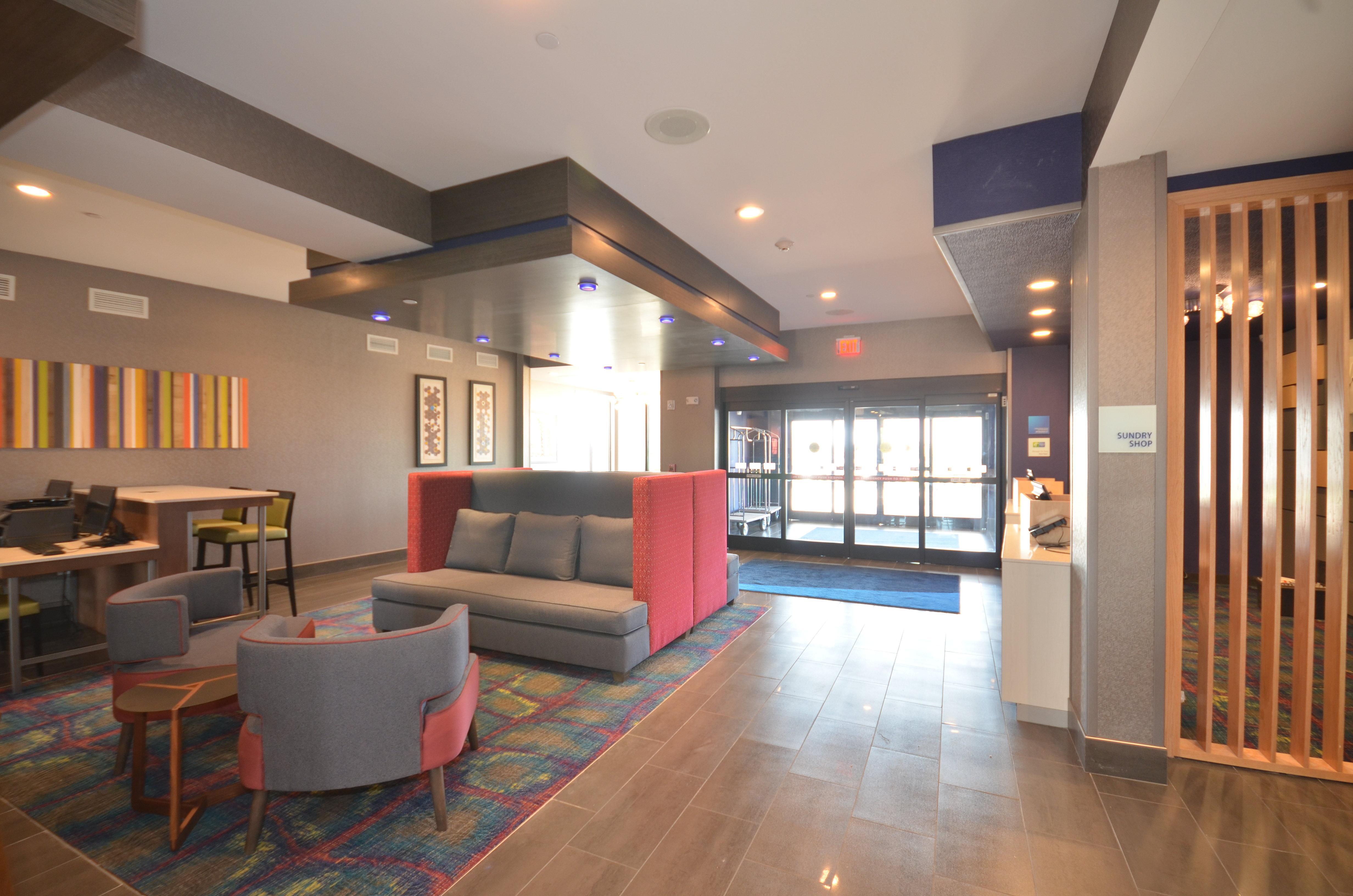 Holiday Express & Mid - Arpt Area By Ihg Hotel Oklahoma Stadt